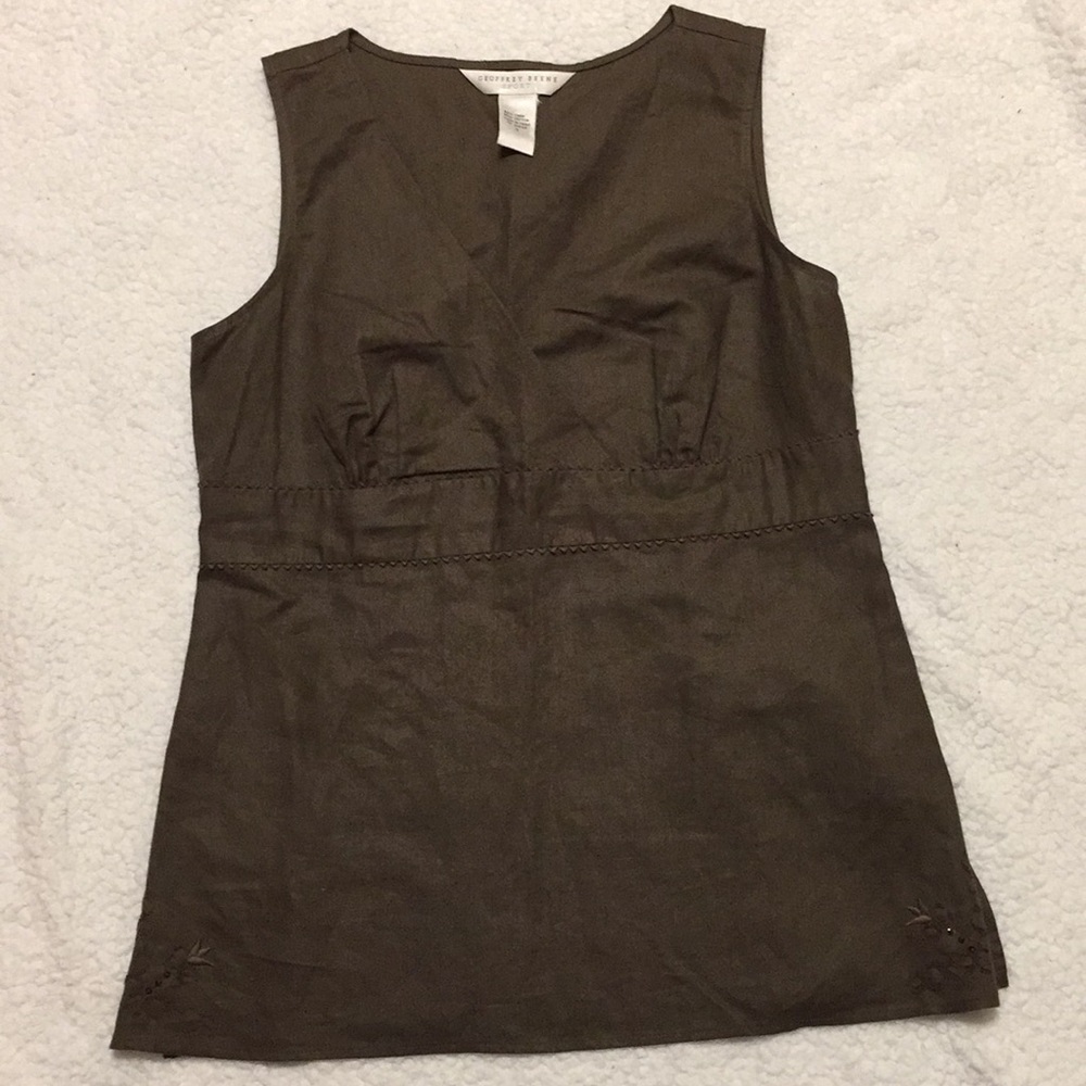 Geoffrey Beene Sport top size 12